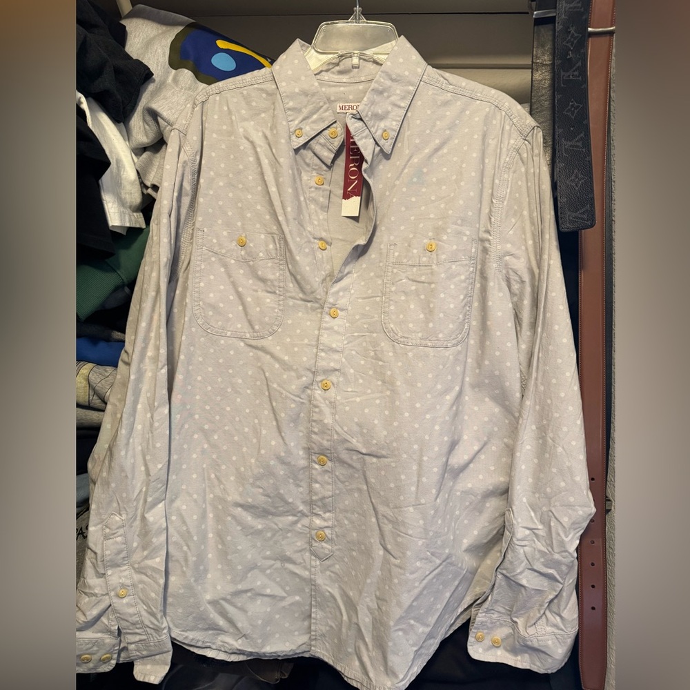 Light blue brand new never worn sz L